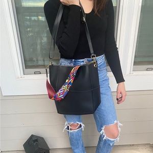 Black shoulder purse